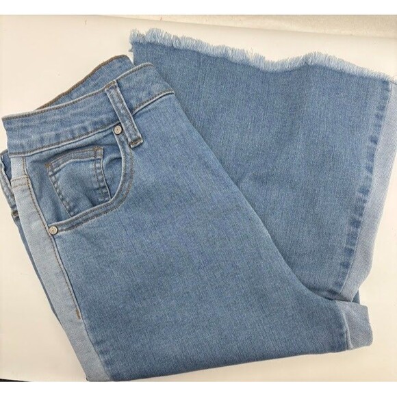 Altar'd State Women's Size 26 Bell Bottom/ Flared Colorblock Jeans Frayed Hem - Picture 1 of 8